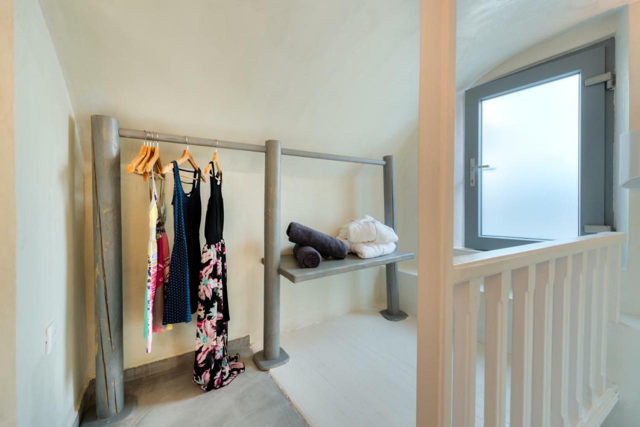 Pasithea Suites Megalochori  Eksteriør bilde